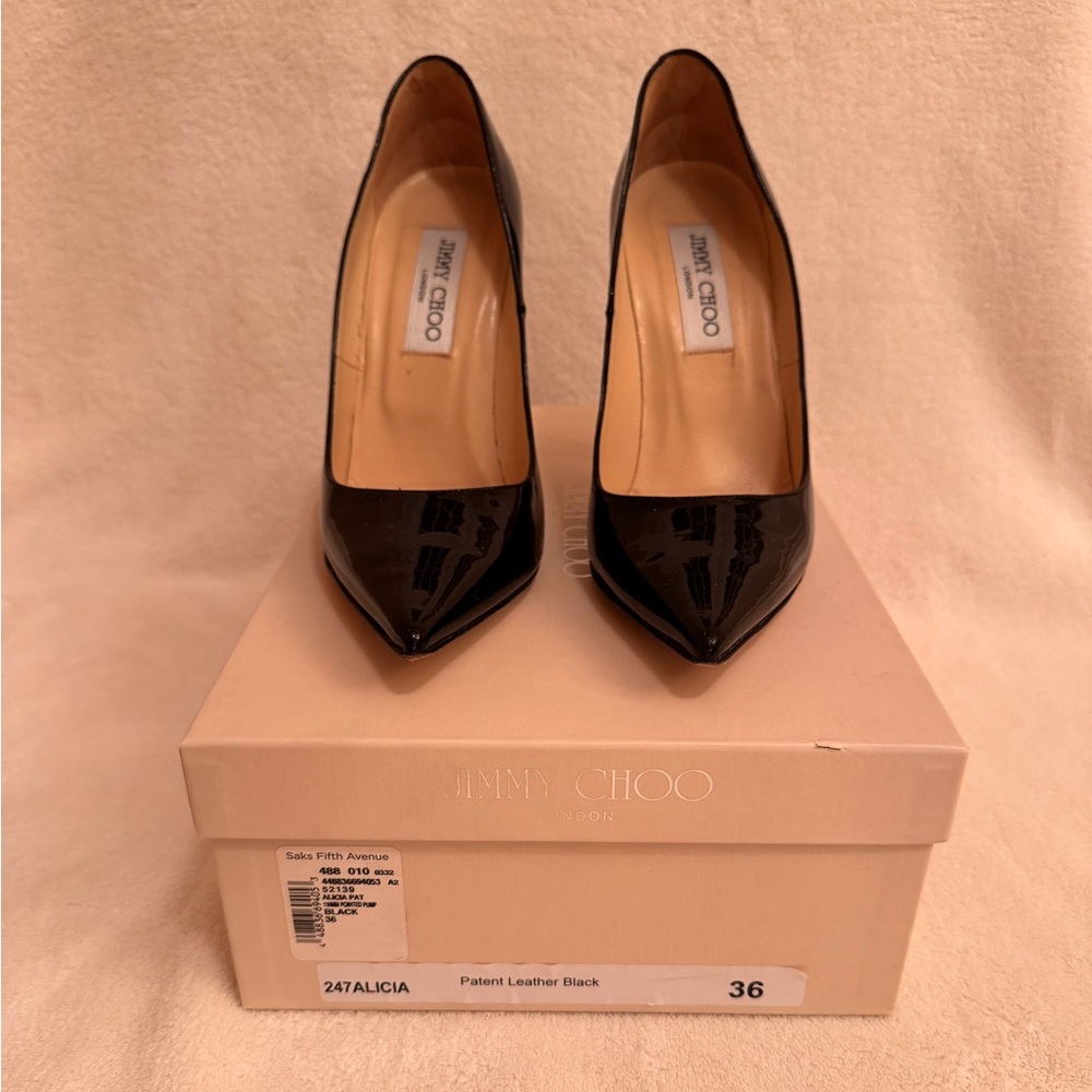 Jimmy Choo Black Patent Leather pointed toe pump size 6/36